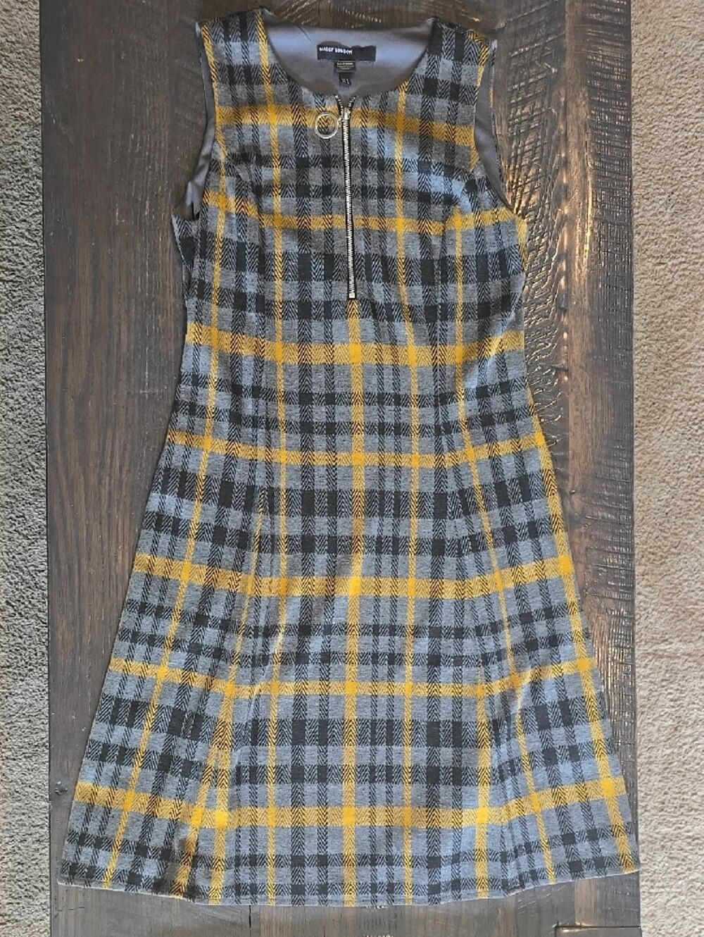 Maggy London Sleeveless Plaid Zip-Front Dress Jacket in Yellow and Gray